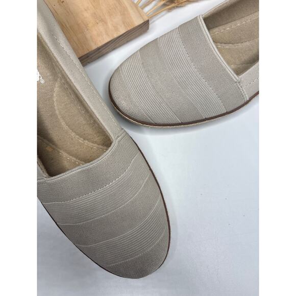 Grasshoppers Cleo Wedge Stripe Flats Size 8 Cream Orthalite Comfort - Picture 3 of 7